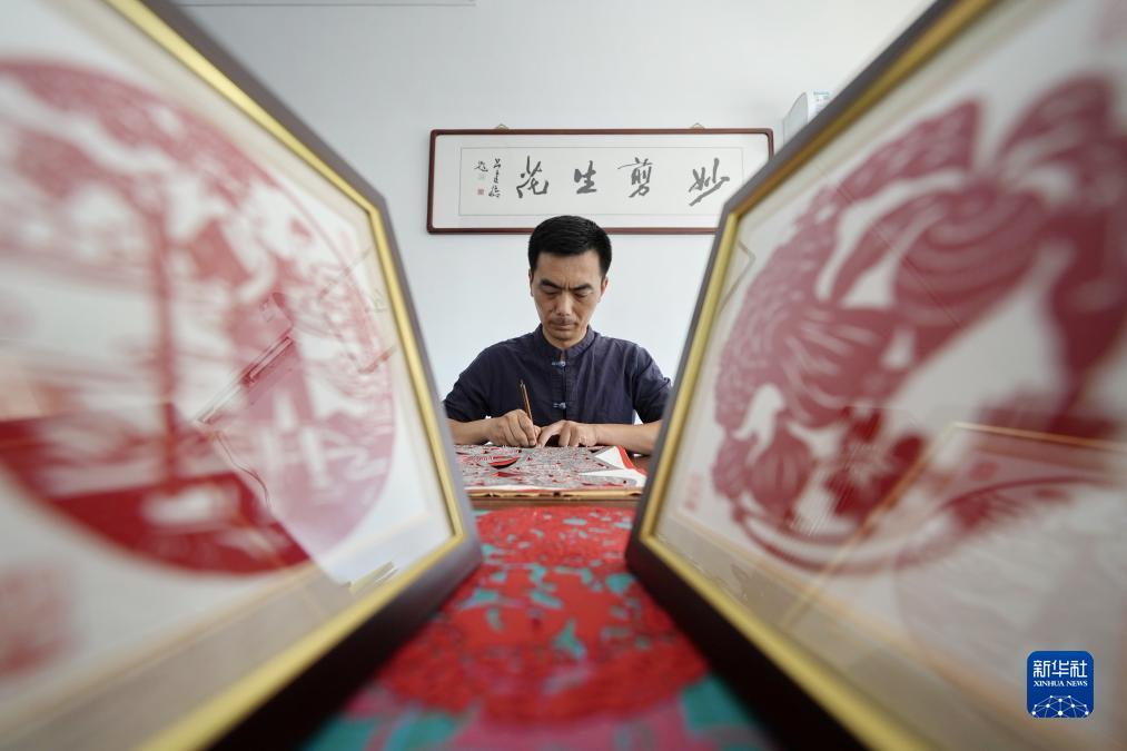 信阳黑七爱玩棋牌